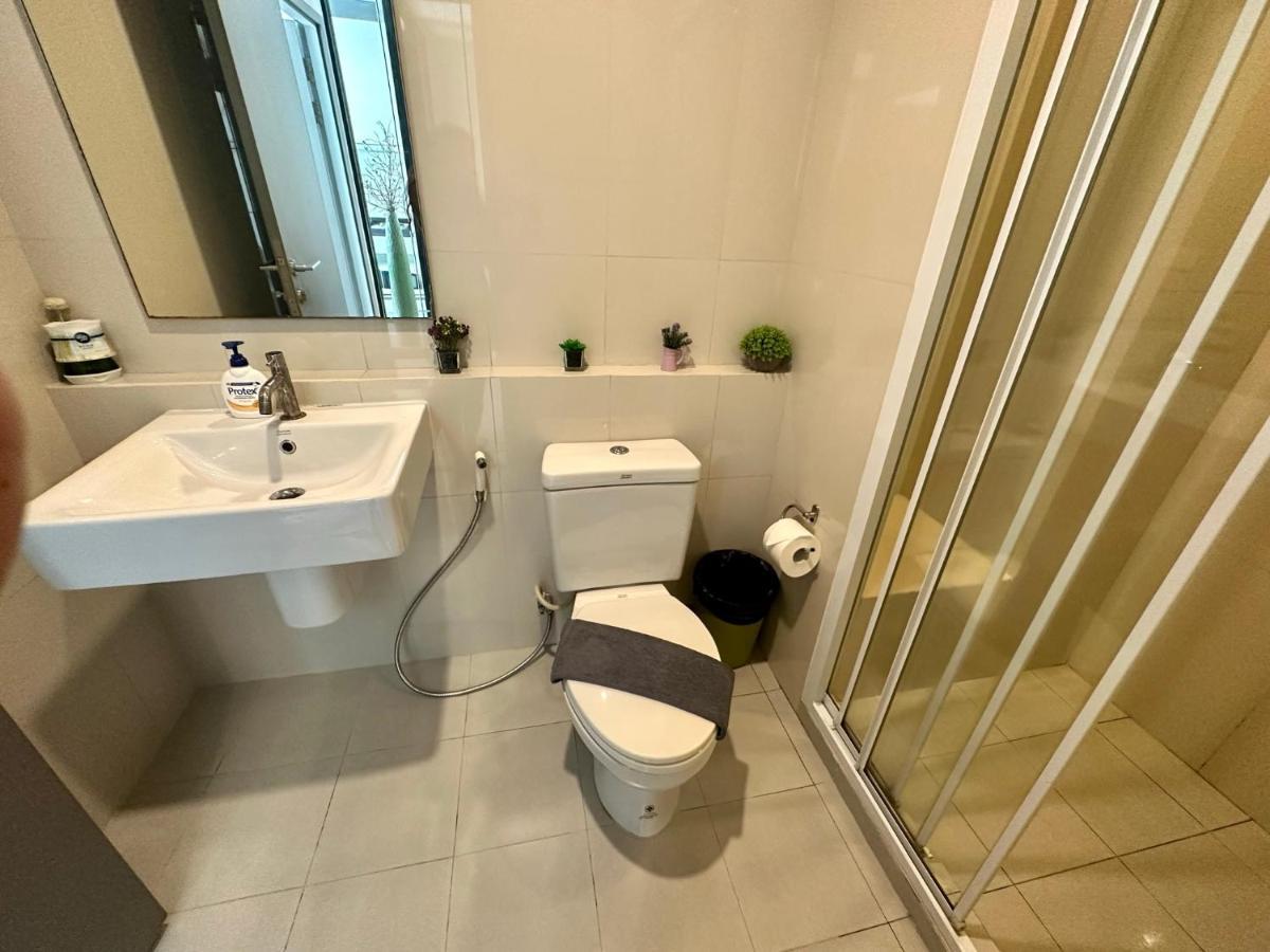 Best Location Condo With Swimming Pool, Gym, Sauna, Washing Mashine, Fast Internet In Central Of Pattaya Eksteriør billede