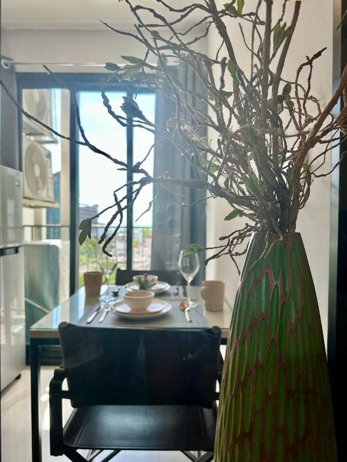 Best Location Condo With Swimming Pool, Gym, Sauna, Washing Mashine, Fast Internet In Central Of Pattaya Eksteriør billede